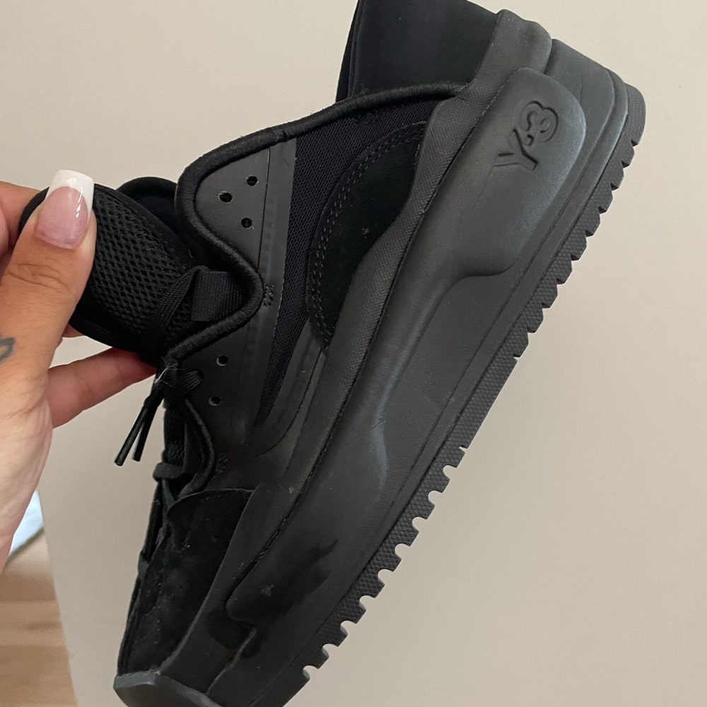 Y3 sneaker